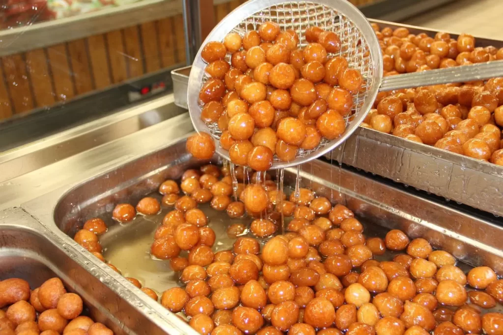 Mevsimlere Göre Hayır Lokması Dağıtımı ve 4 Mevsim Hazırlık İpuçları